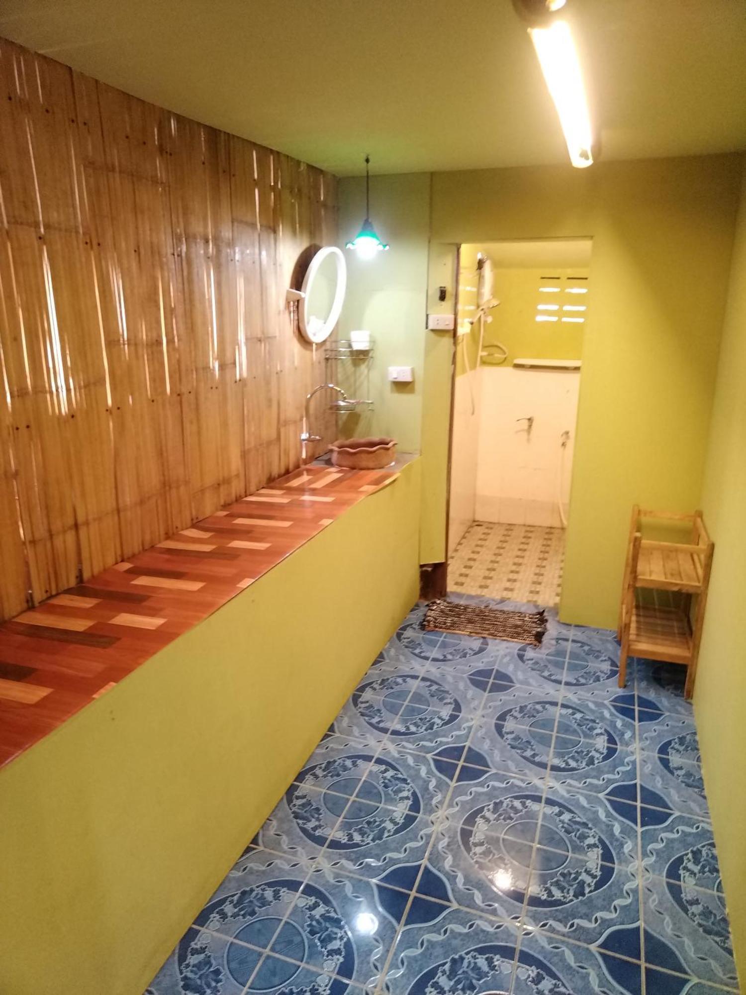 Chilling Hill Guesthouse Пай Екстер'єр фото